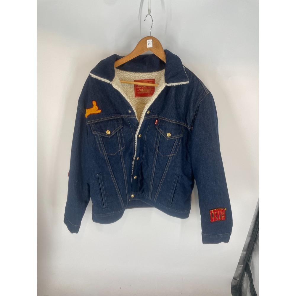 Levi's Lunar New Year Reversible Sherpa Patch Logo Denim Trucker Jacket Blue M